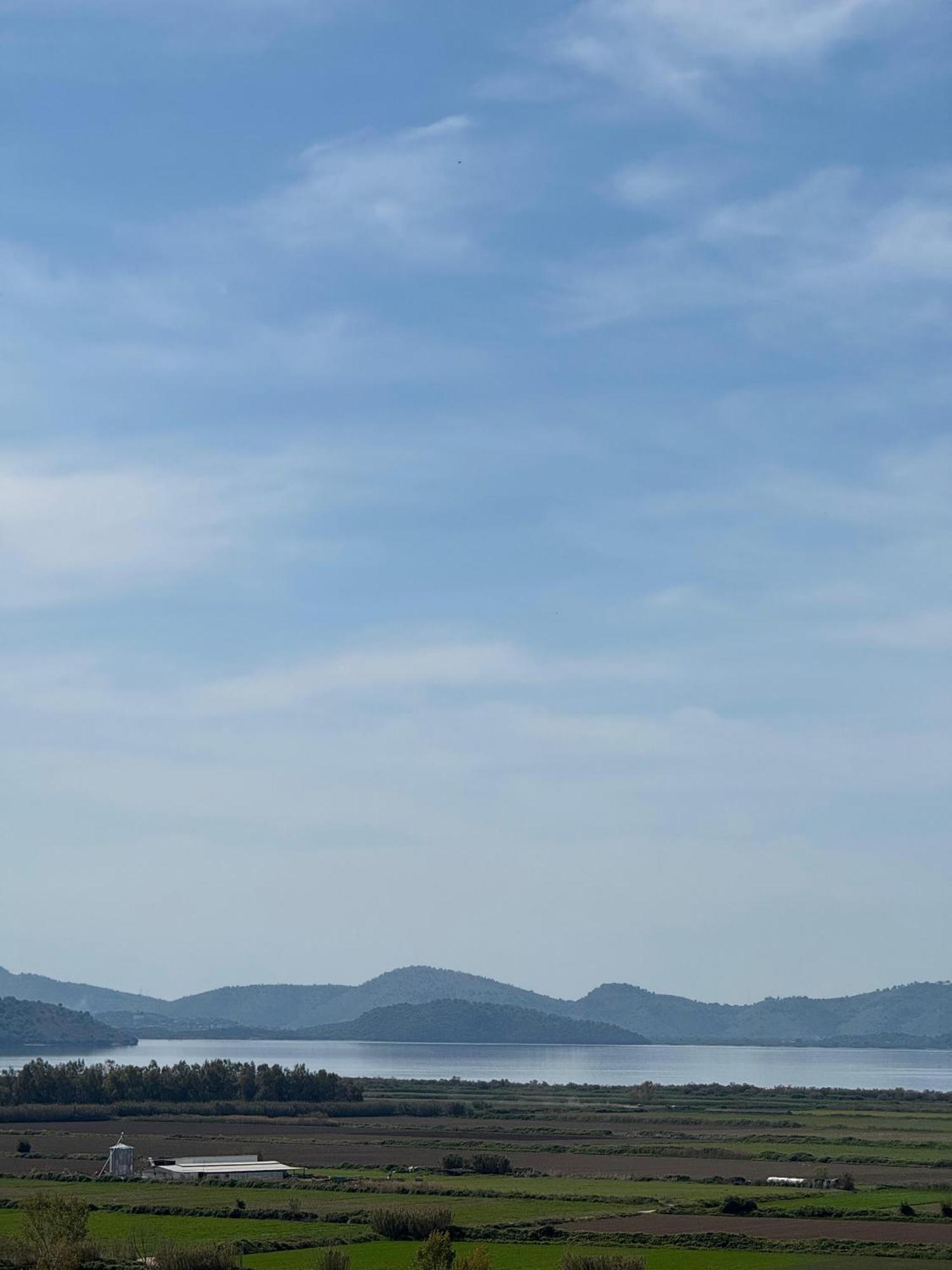Panoramic Views Of Saranda Apartment ภายนอก รูปภาพ